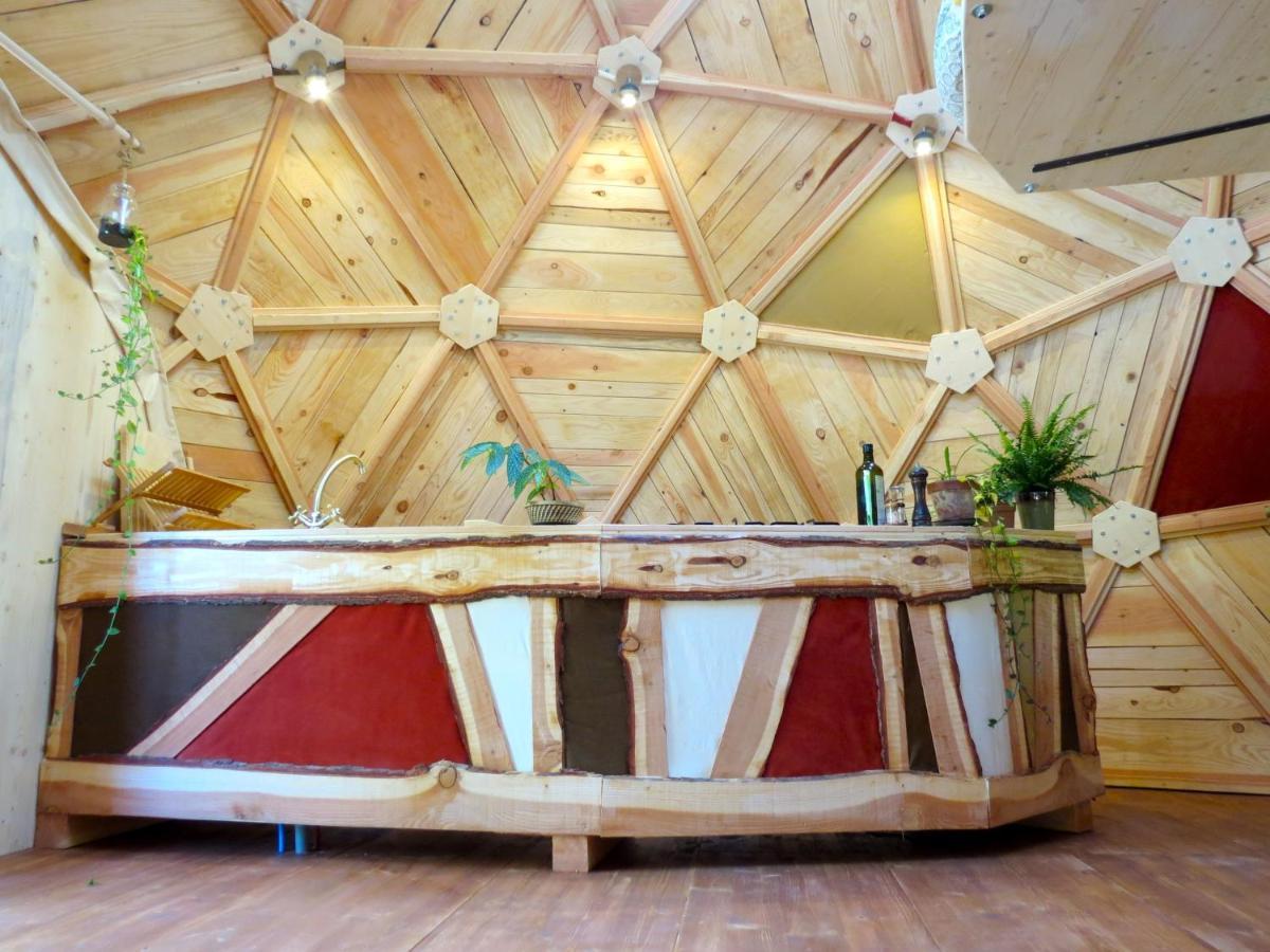 Habitat Createur - Hebergements Insolites Au Camping Municipal "Les Ecureuils" Recoubeau-Jansac ภายนอก รูปภาพ