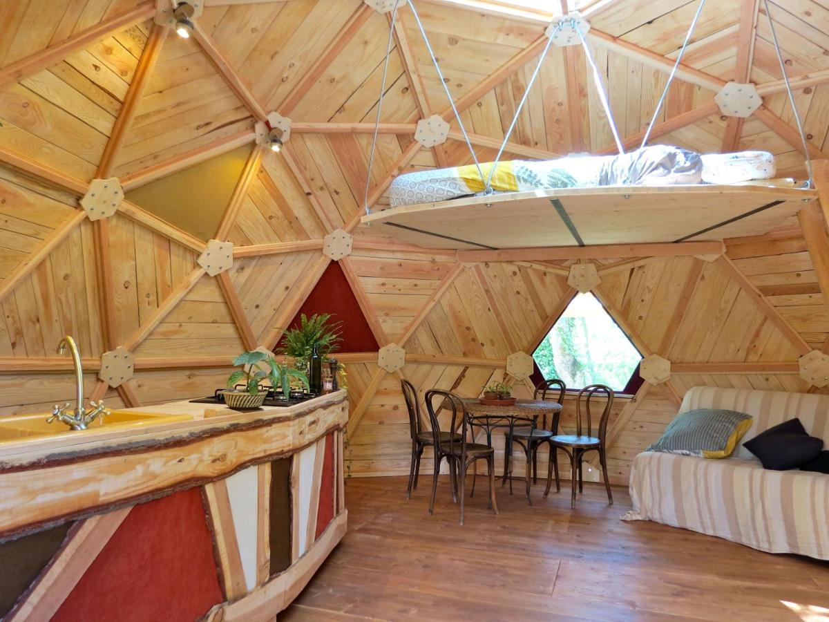 Habitat Createur - Hebergements Insolites Au Camping Municipal "Les Ecureuils" Recoubeau-Jansac ภายนอก รูปภาพ