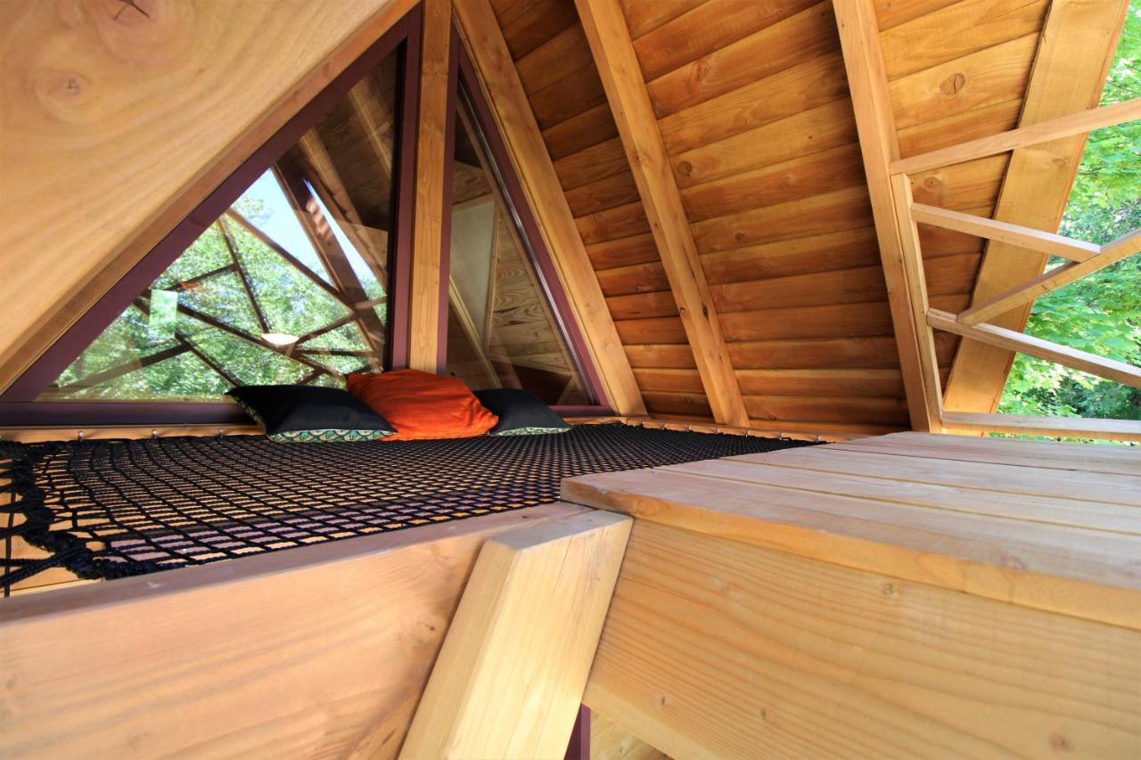 Habitat Createur - Hebergements Insolites Au Camping Municipal "Les Ecureuils" Recoubeau-Jansac ภายนอก รูปภาพ