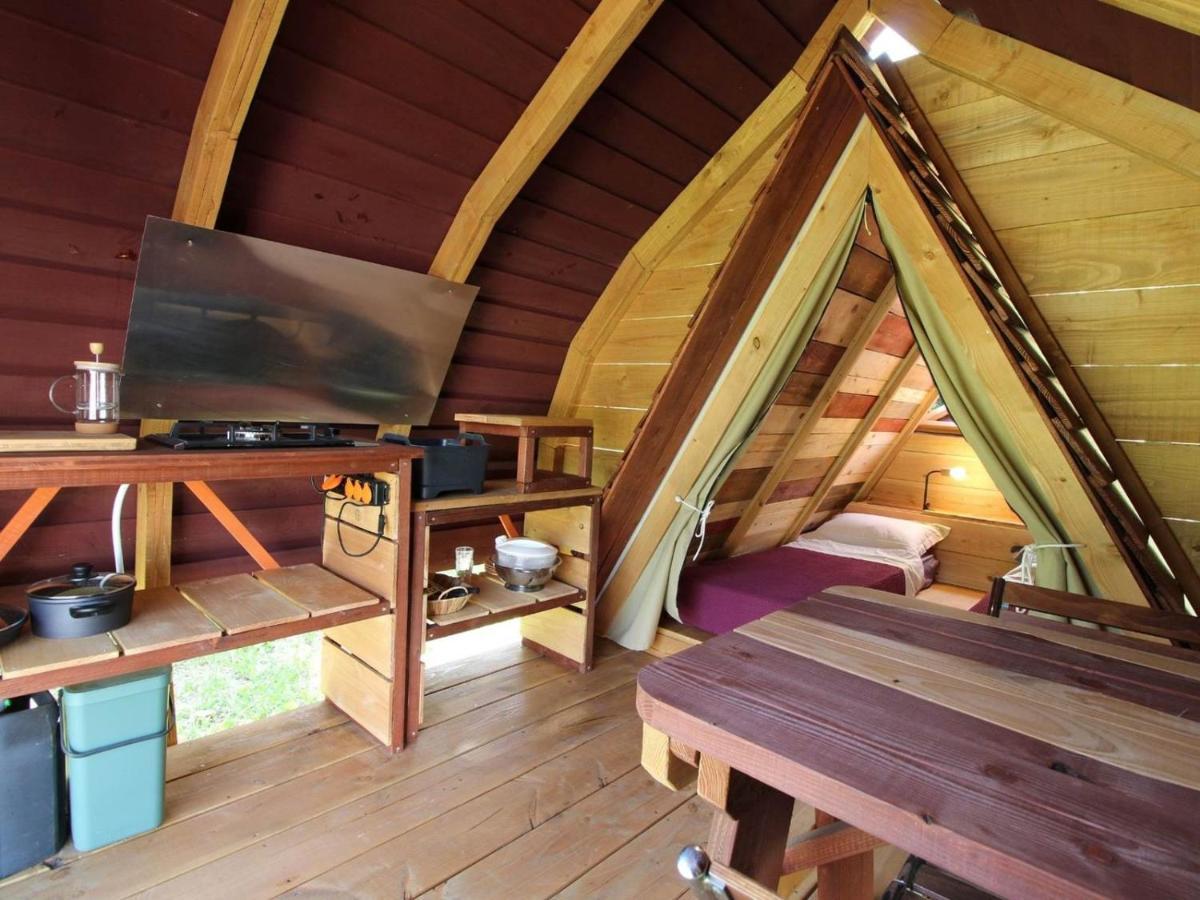 Habitat Createur - Hebergements Insolites Au Camping Municipal "Les Ecureuils" Recoubeau-Jansac ภายนอก รูปภาพ